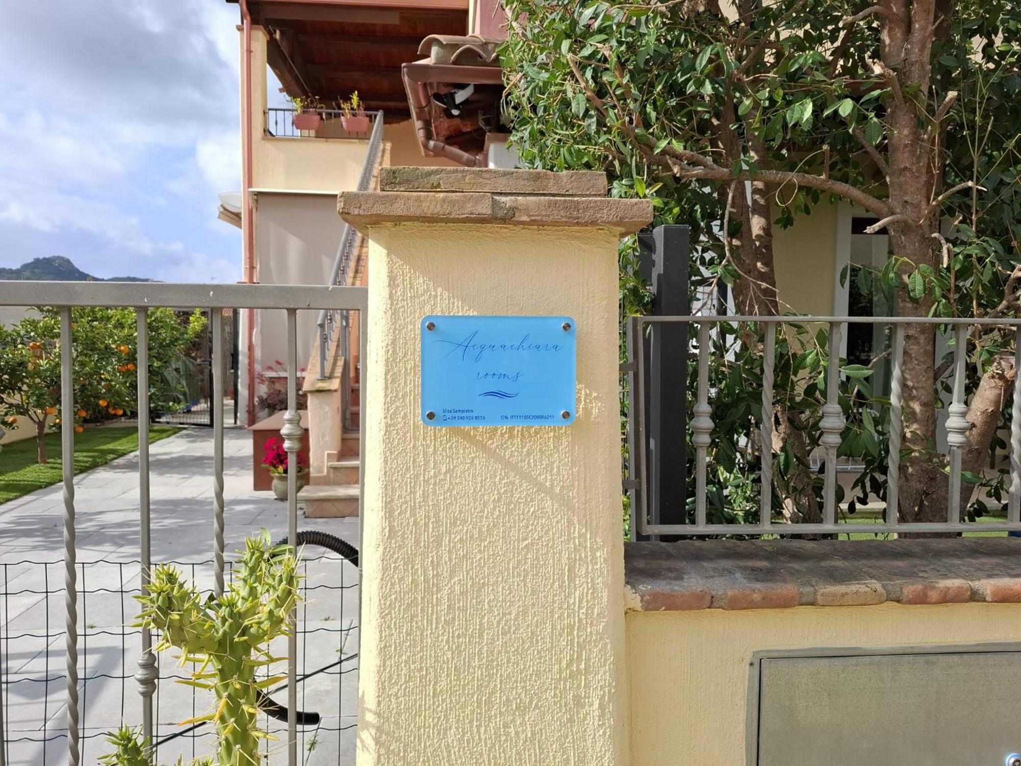 B&B Acquachiara Villasimius Exterior foto
